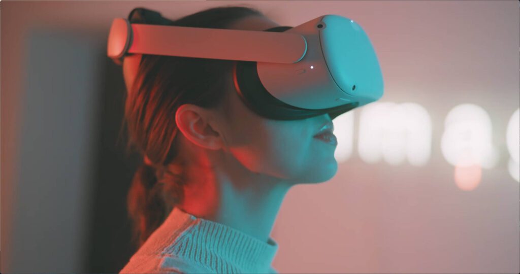 woman wearing virtual reality headset – Lumira Studio