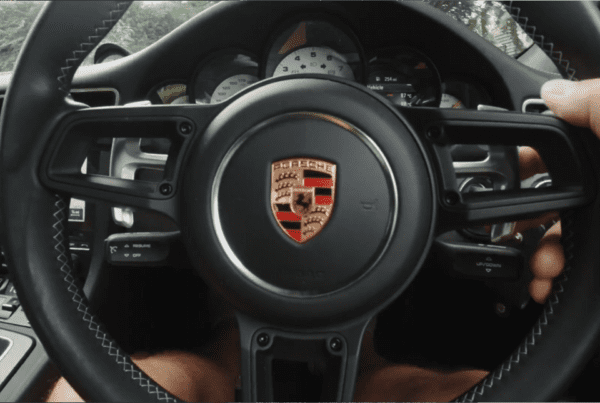 PorscheGT3_steering wheel